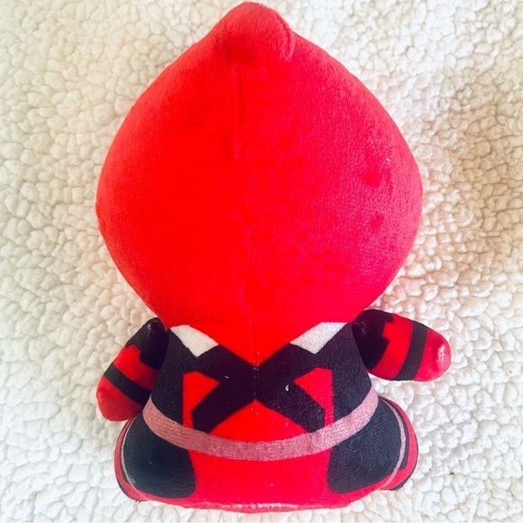 NWT DEADPOOL 8" Plush Figure Toy with Suction Cup - Picture 7 of 10